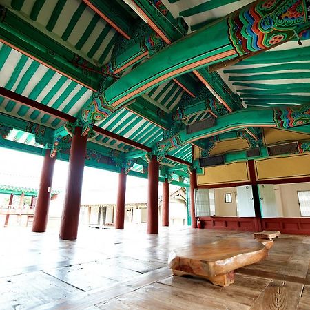 ホテル Seoakseowon 慶州市 エクステリア 写真