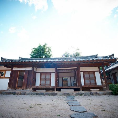 ホテル Seoakseowon 慶州市 エクステリア 写真